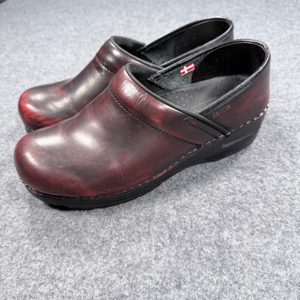 Sanita Professional Clogs Red Black Brush Off Leather Danish Shoes Size 39  8.5